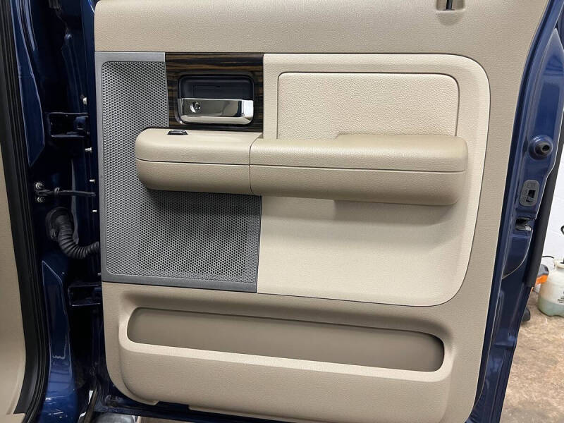 2007 Lincoln Mark LT