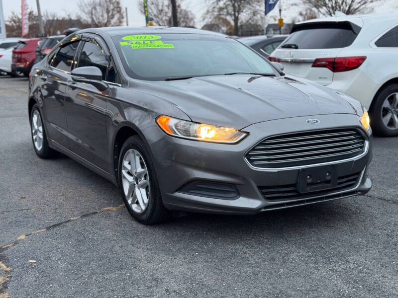 2013 Ford Fusion SE