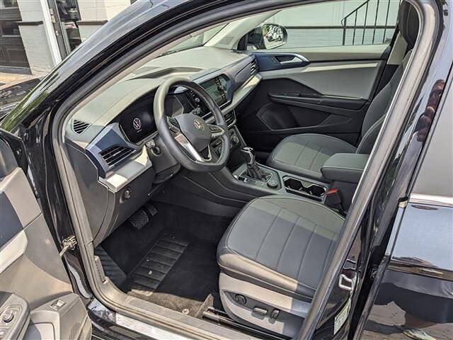 2024 Volkswagen Taos SE