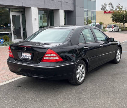 2004 Mercedes-Benz C-Class C 320