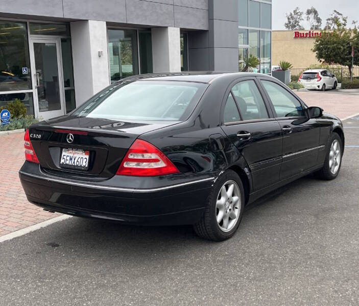 2004 Mercedes-Benz C-Class C 320