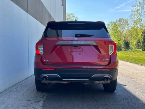 2024 Ford Explorer XLT