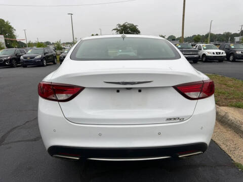2015 Chrysler 200 C