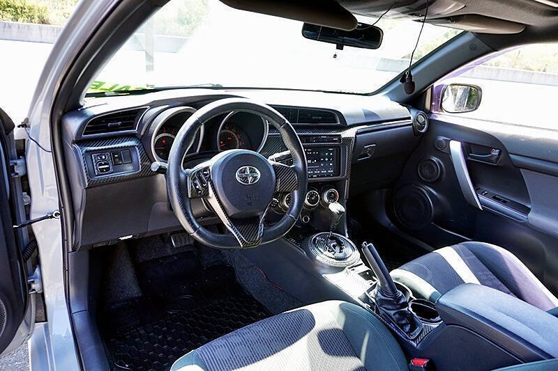 2013 Scion tC