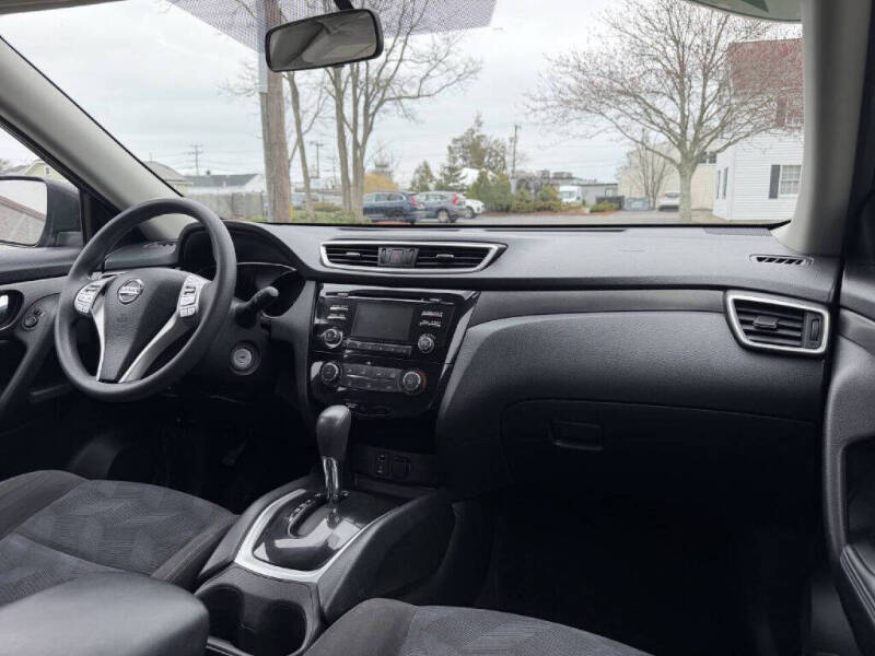 2015 Nissan Rogue S