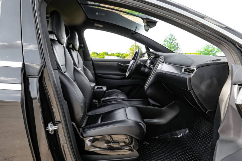 2016 Tesla Model X 75D