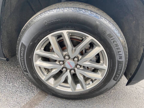 2019 GMC Acadia SLE-2