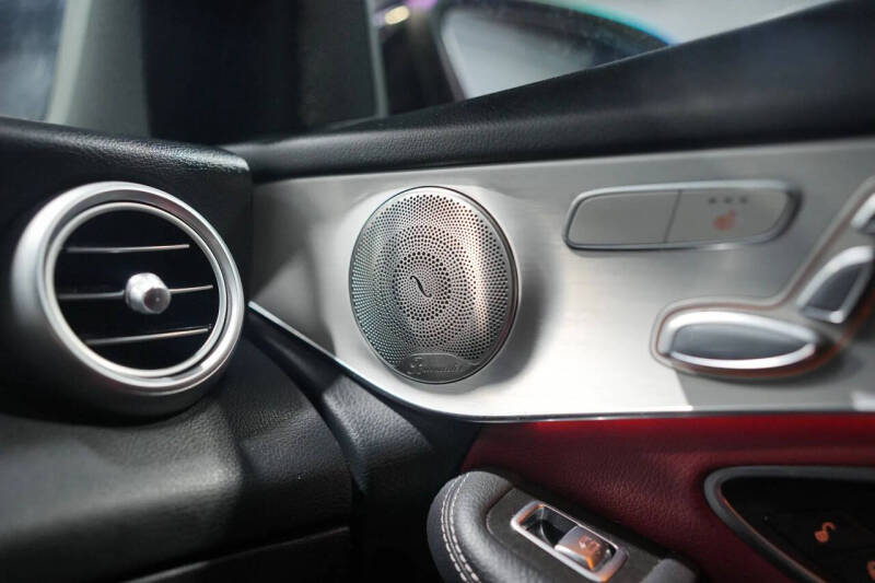 2021 Mercedes-Benz GLC GLC 300