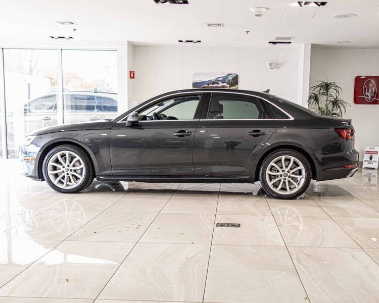 2019 Audi A4 quattro Premium Plus 45 TFSI