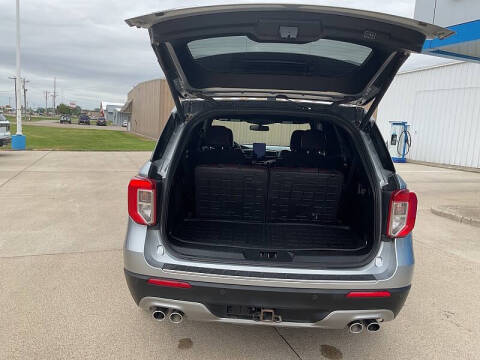 2023 Ford Explorer Platinum