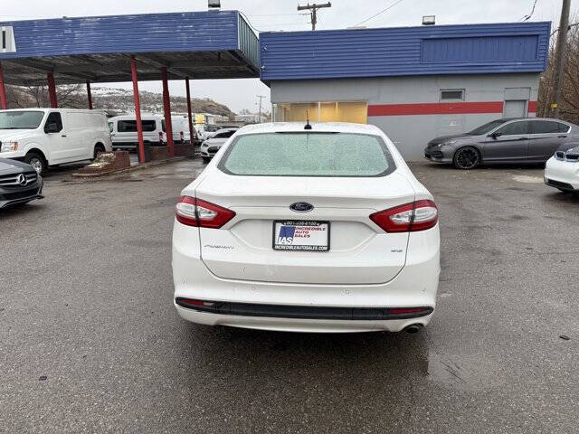 2016 Ford Fusion SE