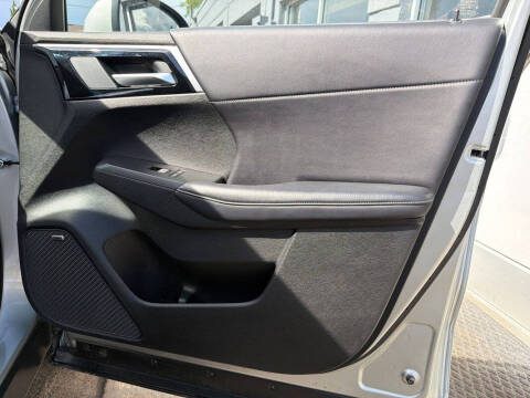 2025 Mitsubishi Outlander
