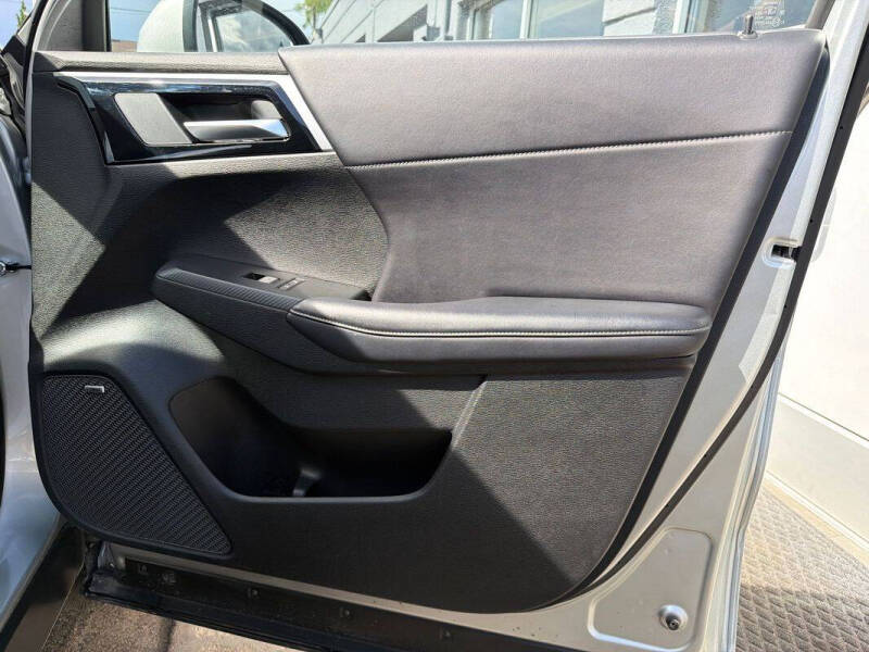 2025 Mitsubishi Outlander