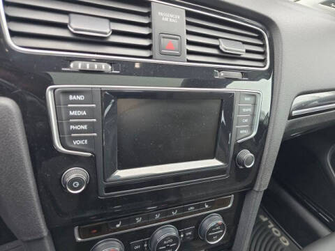 2015 Volkswagen Golf TSI SEL