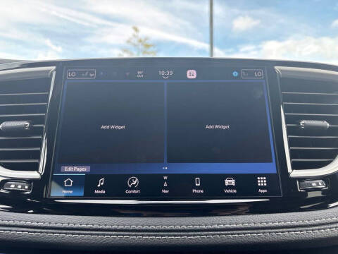 2027 Chrysler Pacifica Limited