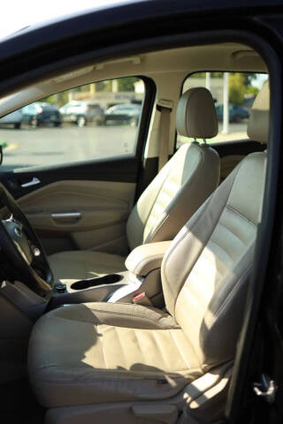 2013 Ford C-MAX Hybrid SE