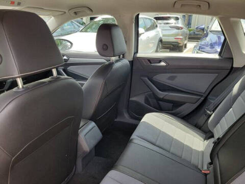 2025 Volkswagen Jetta SE