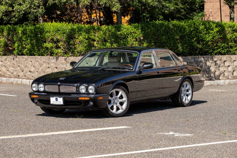 2000 Jaguar XJR