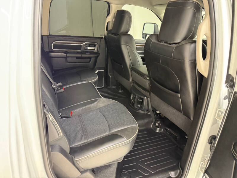 2024 RAM 3500 Laramie