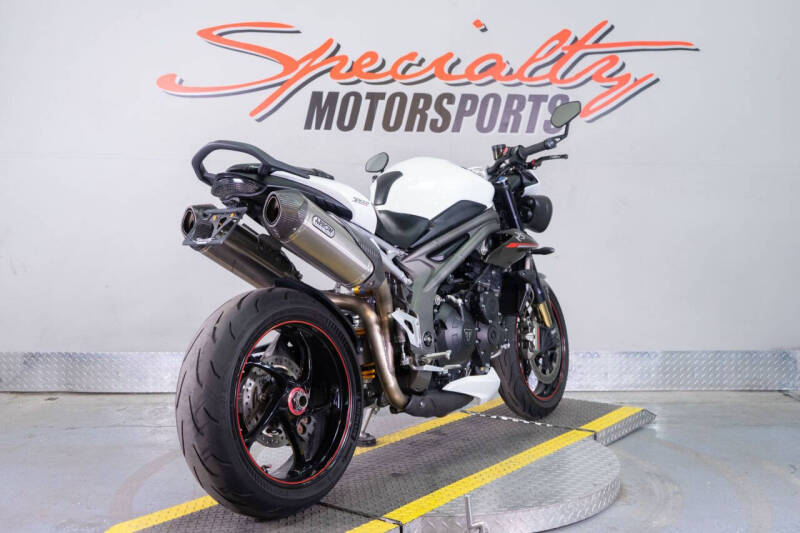 2019 Triumph Speed Triple R