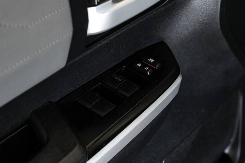 2015 Toyota Tundra Limited