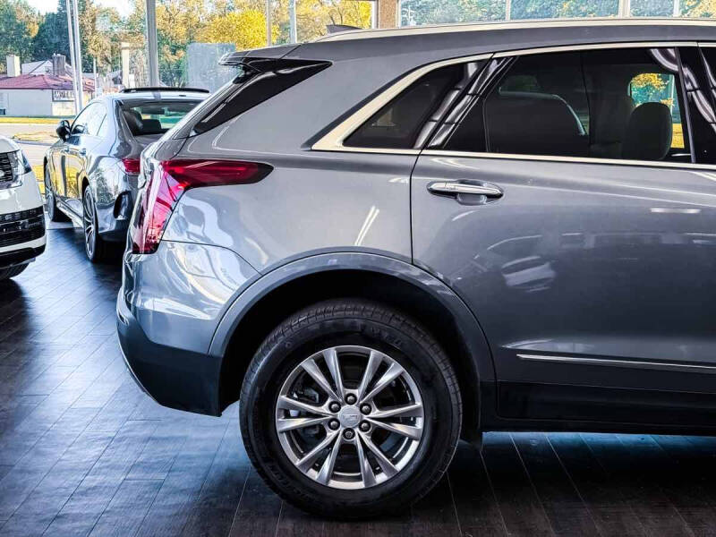 2022 Cadillac XT5 Premium Luxury