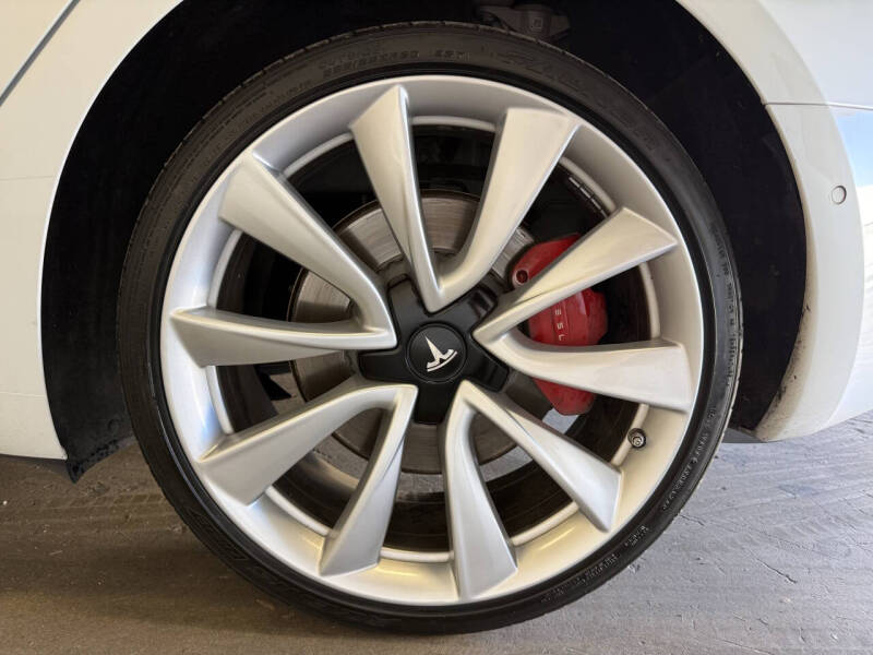 2018 Tesla Model 3 Performance