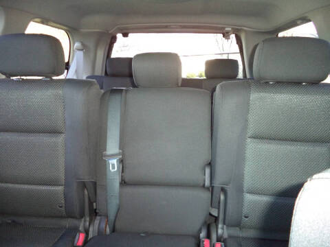 2005 Nissan Armada SE