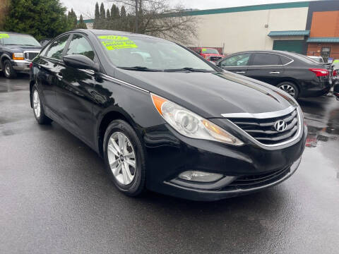 2013 Hyundai Sonata for sale at SWIFT AUTO SALES INC in Salem OR