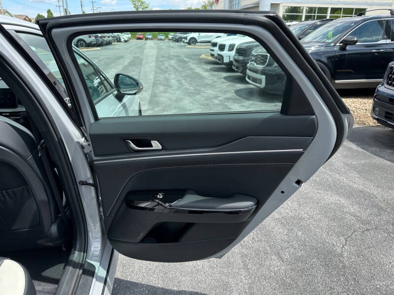 2026 Kia K5