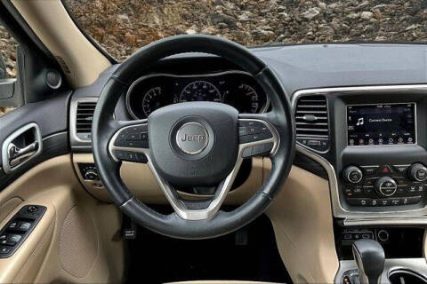 2019 Jeep Grand Cherokee Laredo E