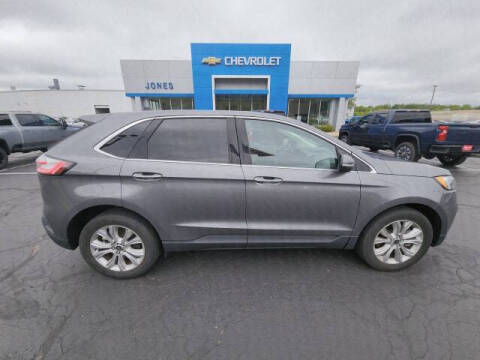 2023 Ford Edge Titanium