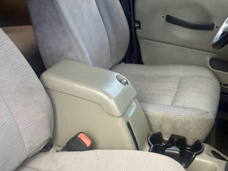 2004 Jeep Wrangler SE