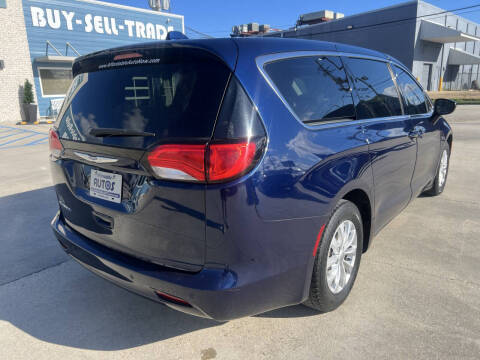 2019 Chrysler Pacifica LX