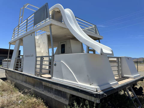 2008 DESTINATION YACHTS n/a