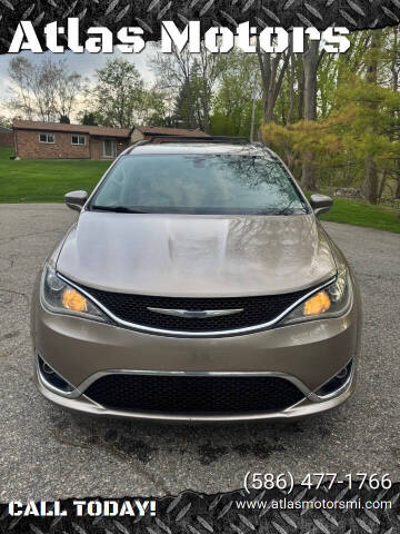 2017 Chrysler Pacifica Touring-L