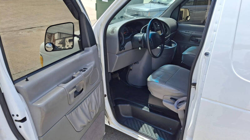1997 Ford E-150