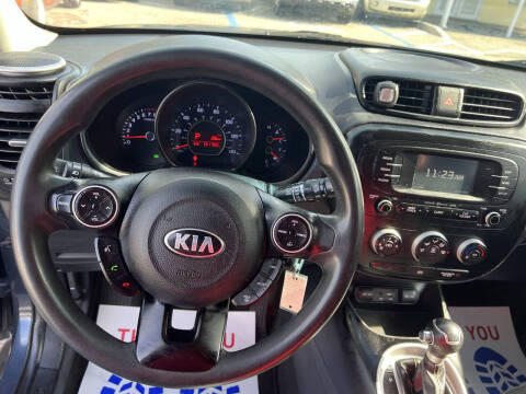 2016 Kia Soul +