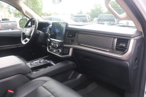 2023 Ford Expedition MAX XLT