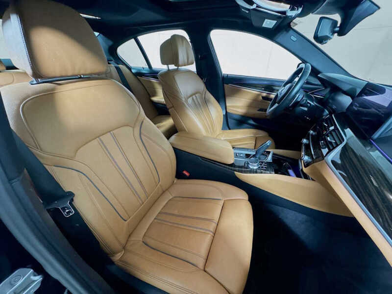 2022 BMW 5 Series M550i xDrive