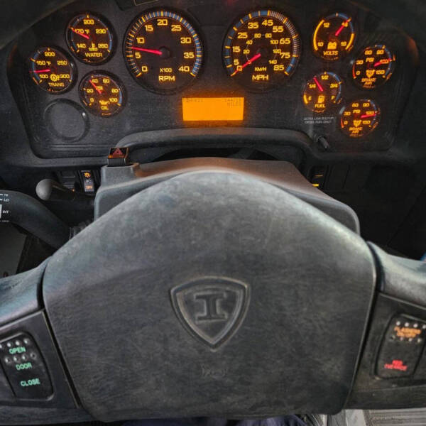 2011 IC Bus CE Series