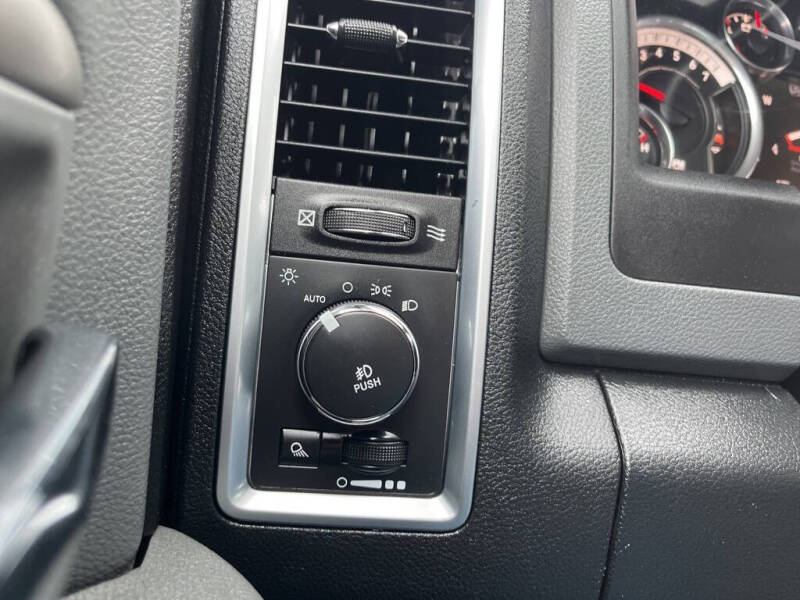 2016 RAM 1500 Big Horn