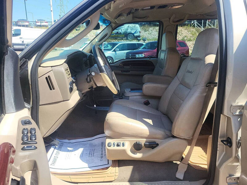 2004 Ford Excursion Limited