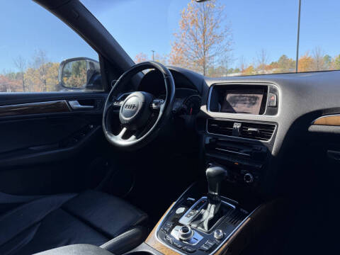 2015 Audi Q5 2.0T quattro Premium Plus