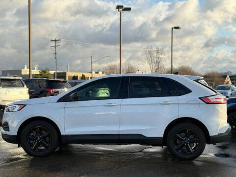 2021 Ford Edge SE
