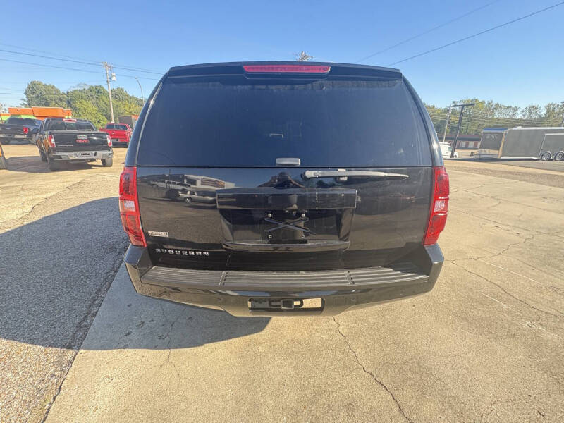 2013 Chevrolet Suburban LT