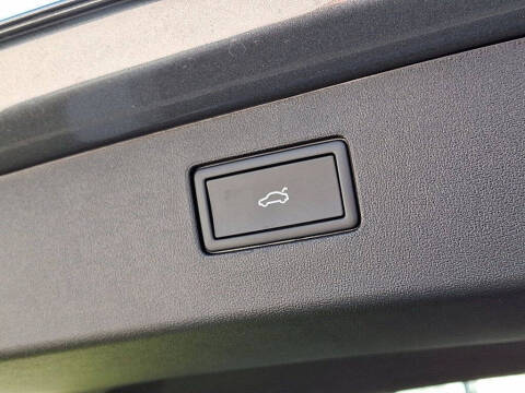 2026 Volkswagen Tiguan SE R-Line Black 4Motion