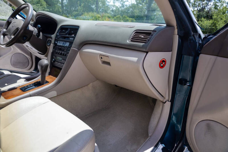 1997 Lexus ES 300
