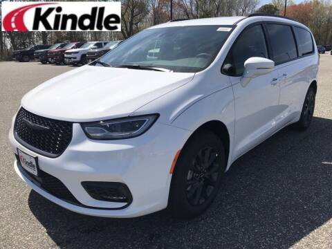 2022 Chrysler Pacifica for sale at Kindle Auto Plaza in Cape May Court House NJ