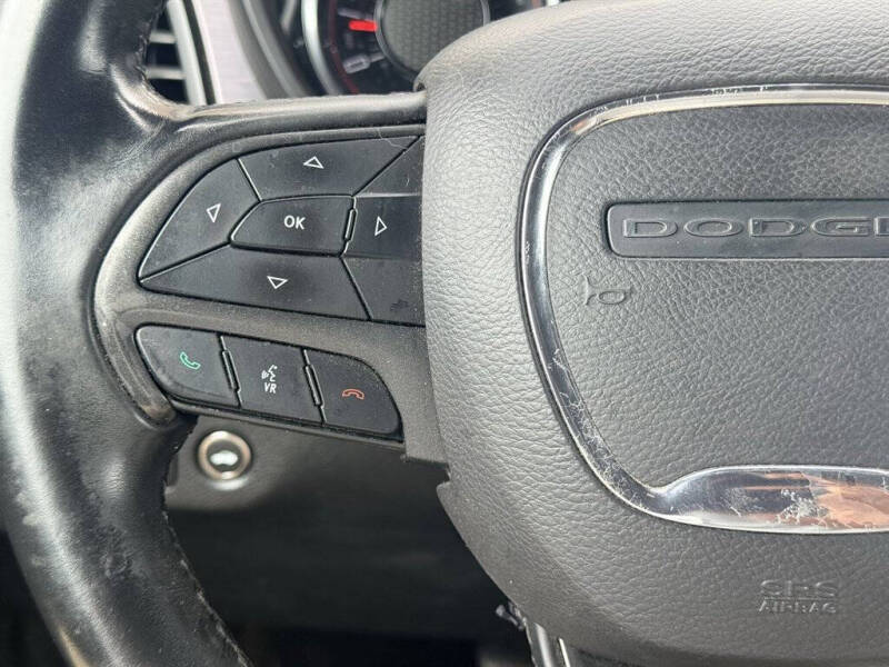 2017 Dodge Challenger SXT